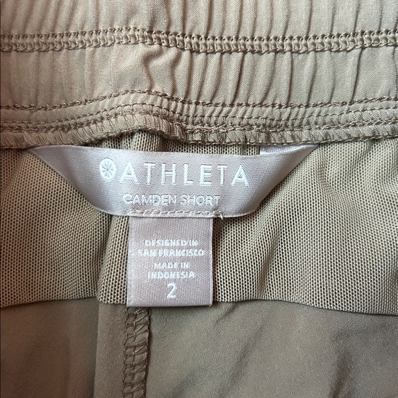 New with tags! Athleta Camden Shorts Tan Size 2 - Picture 6 of 7